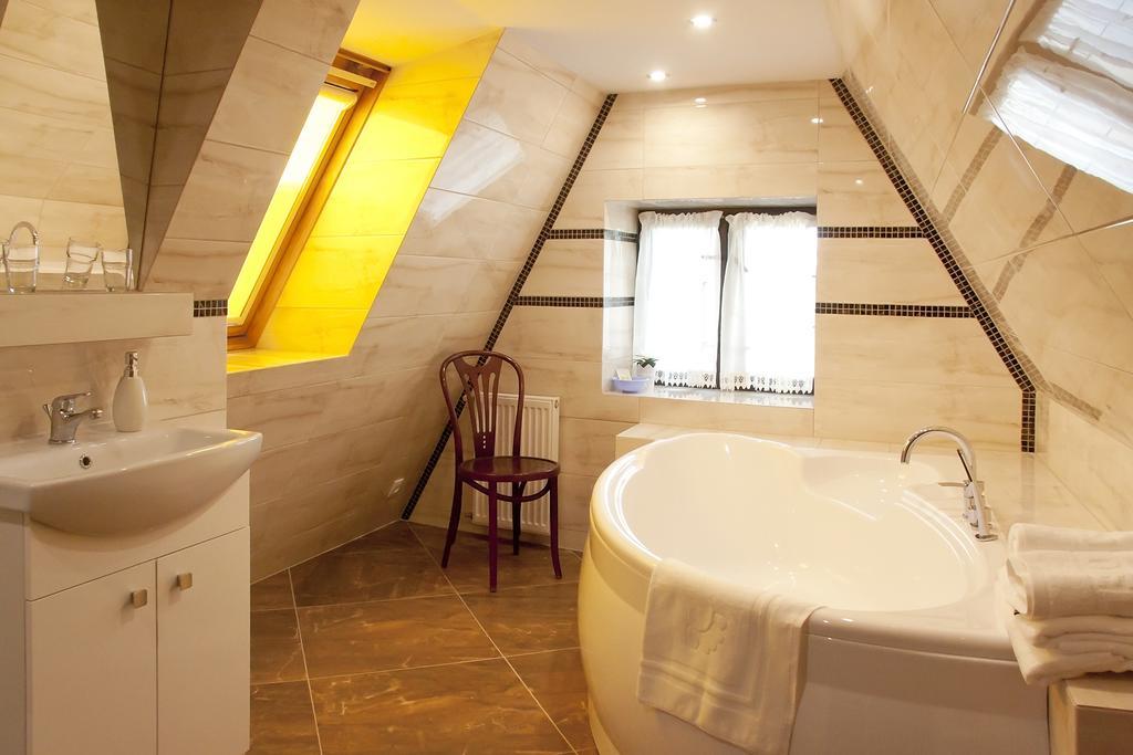 Apartamenty Hotelu Pod Orlem Torun Exterior photo